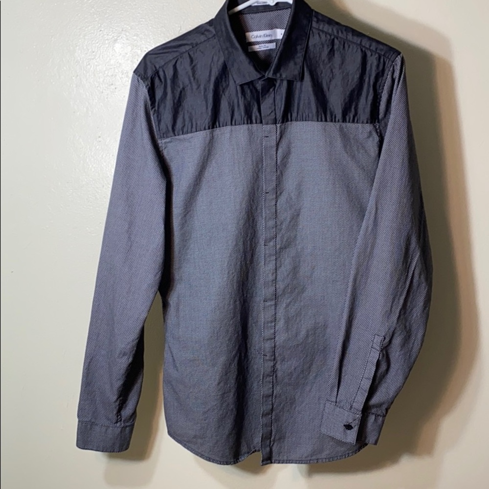 Calvin Klein Men Body Fit Shirt